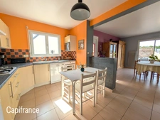 Maison à vendre 6 pièces LA GACILLY (56) - grand terrain - 4 chambres - 2 garages