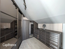 SAINT-JUST – LONGÈRE BRETONNE 240 M² – 5 CHAMBRES – TERRAIN 2 369 M² – GRANDES DÉPENDANCES