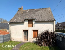 Longère rénovée PLOERMEL (Morbihan) – 140 m² – 4 chambres – Terrain arboré 2700 m² – Dépendance – DPE C – 25 min Vannes