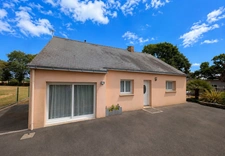 Maison de plain pied - 5 pièces SIXT SUR AFF (35) - garage indépendant
