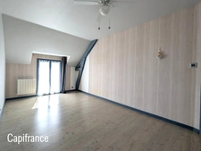 SAINT-JUST – LONGÈRE BRETONNE 240 M² – 5 CHAMBRES – TERRAIN 2 369 M² – GRANDES DÉPENDANCES