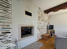Longère rénovée PLOERMEL (Morbihan) – 140 m² – 4 chambres – Terrain arboré 2700 m² – Dépendance – DPE C – 25 min Vannes