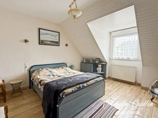 Maison familiale 152 m² – 5 chambres – Sous-sol complet – Piscine chauffée – Bourg de La Chapelle-Caro