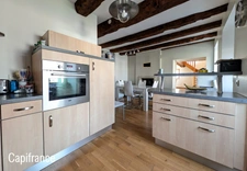 Longère rénovée PLOERMEL (Morbihan) – 140 m² – 4 chambres – Terrain arboré 2700 m² – Dépendance – DPE C – 25 min Vannes