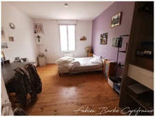 Immeuble de rapport avec local commercial + appartement – Rentabilité 8 % – GUER (56) – Saint-Cyr Coëtquidan