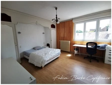 IMMEUBLE DE RAPPORT centre ville de Guer – 394 m²  (56)