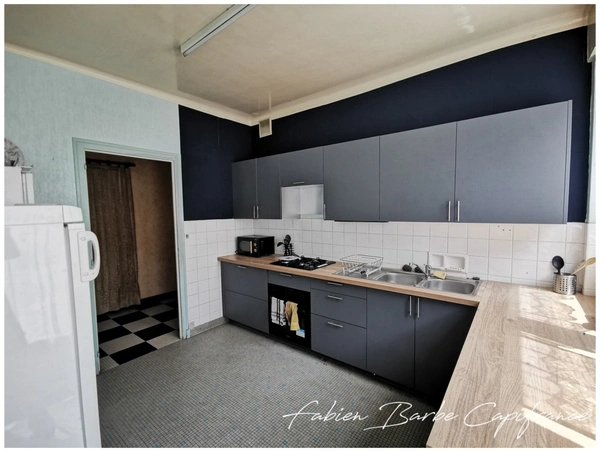 IMMEUBLE DE RAPPORT centre ville de Guer – 394 m²  (56)