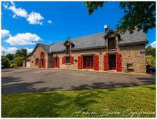 À vendre – Charmante longère en pierre avec dépendance à MERNEL (proche Guer & Brocéliande)