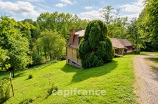 Maison de charme sur les hauteurs de Beaulieu-sur-Dordogne 4 chambres, terrain, source d'eau