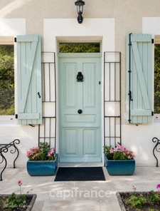 Beautifully renovated 3 bedroom home located between Beaulieu sur Dordogne and St Céré