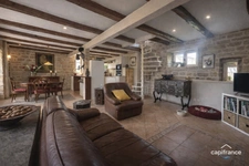 Charmante maison de campagne avec jardin et garage