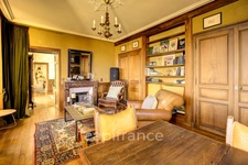 Propriete de caractère à vendre 17 pièces proche de Martel