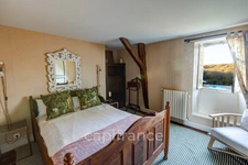 Propriete de caractère à vendre 17 pièces proche de Martel