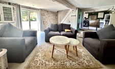 Longère de caractère avec 4 chambres et un studio/gite, secteur Beaulieu sur Dordogne