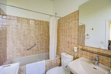 Propriete de caractère à vendre 17 pièces proche de Martel