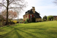 Charmante maison de campagne avec jardin et garage