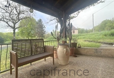 Charmante maison en pierres avec 4 chambres, Liourdres
