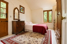 Maison de charme sur les hauteurs de Beaulieu-sur-Dordogne 4 chambres, terrain, source d'eau