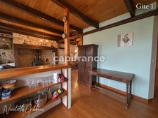  CORRÈZE – PROPRIÉTÉ SUR 6 HECTARES, SOURCE, FORET AVEC MAISON PRINCIPALE ET 4 GÎTES – VALLÉE DE LA DORDOGNE