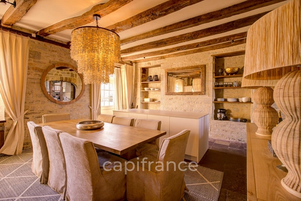 Propriete de caractère à vendre 17 pièces proche de Martel