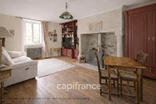 Character property approximately 20 minutes from Collonges-la-Rouge and 20 minutes from Brive-la-Gaillarde