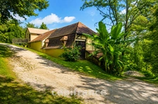 Maison de charme sur les hauteurs de Beaulieu-sur-Dordogne 4 chambres, terrain, source d'eau