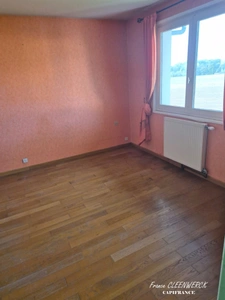 HPR (high renovation potential) 300m from customs