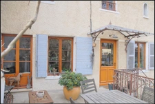 Maison à vendre 147m², jardin + dépendances CURIS AU MONT D'OR (69250)