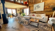 Font-Romeu (66) – Prestigious 4-room mezzanine apartment with panoramic views on the top floor.