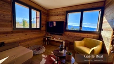 FONT-ROMEU (66) – LARGE 240 M² PROPERTY WITH 4 APARTMENTS, PANORAMIC TERRACE AND LARGE GARAGE