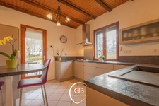     Maison aux Marches limite Myans, 4 chambres, piscine et grand terrain possible