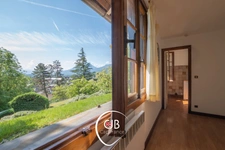 Saint-Alban-Leysse house with swimming pool, superb view and 2965 m² of land