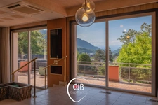 Saint-Alban-Leysse maison avec piscine, superbe vue et terrain de 2965 m²