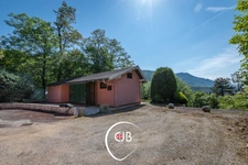Saint-Alban-Leysse house with swimming pool, superb view and 2965 m² of land