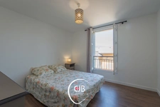     Appartement rénové à Montmélian avec terrasse et vue Mont-Blanc