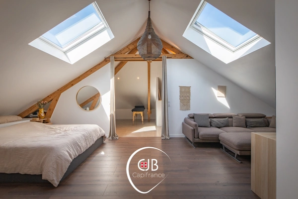 Sonnaz – Maison 220 m², DPE B et appartement en rez-de-jardin