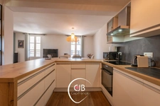     Appartement rénové à Montmélian avec terrasse et vue Mont-Blanc