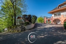 Saint-Alban-Leysse house with swimming pool, superb view and 2965 m² of land