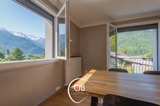     Randens Val d’Arc – Maison rénovée 218 m² avec fort potentiel