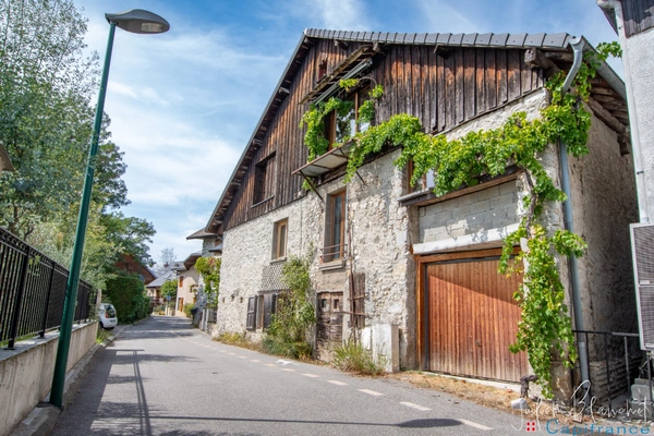 Immeuble à vendre FRANCIN (73)