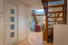     La Rochette : appartement de 111,5 m² Carrez aux superbes volumes