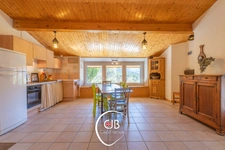 Bâtisse savoyarde rénovée 172 m² – Confort et authenticité – Maurienne