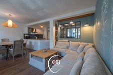     Appartement rénové à Montmélian avec terrasse et vue Mont-Blanc