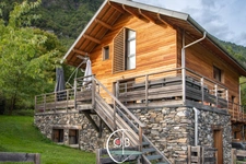 Maison d’exception à Fréterive – Écologie, Vue Sublime et Nature