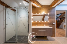     La Rochette : appartement de 111,5 m² Carrez aux superbes volumes