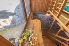 Bâtisse savoyarde rénovée 172 m² – Confort et authenticité – Maurienne