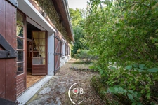 Maison + terrain constructible 1 395 m² – Cadre naturel rare à La Chapelle-du-Mont-du-Chat