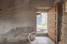 Cruet – Maison 62 m² avec atelier, jardin et combles aménageables