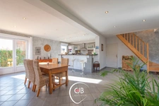 Maison à Planaise avec vie de plain-pied et chauffage géothermie