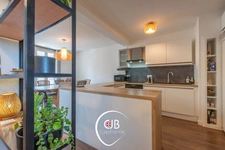     Appartement rénové à Montmélian avec terrasse et vue Mont-Blanc